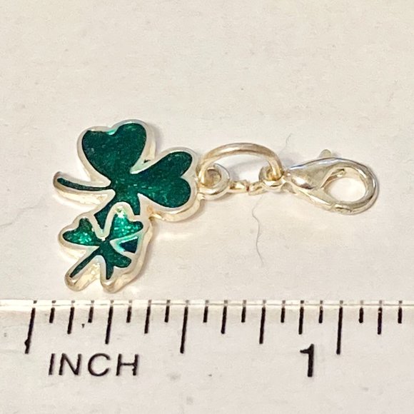 Irish Green Shamrock Enamel Charm Clip On Zipper Pull Purse Silver Tone Backpack - Picture 5 of 5